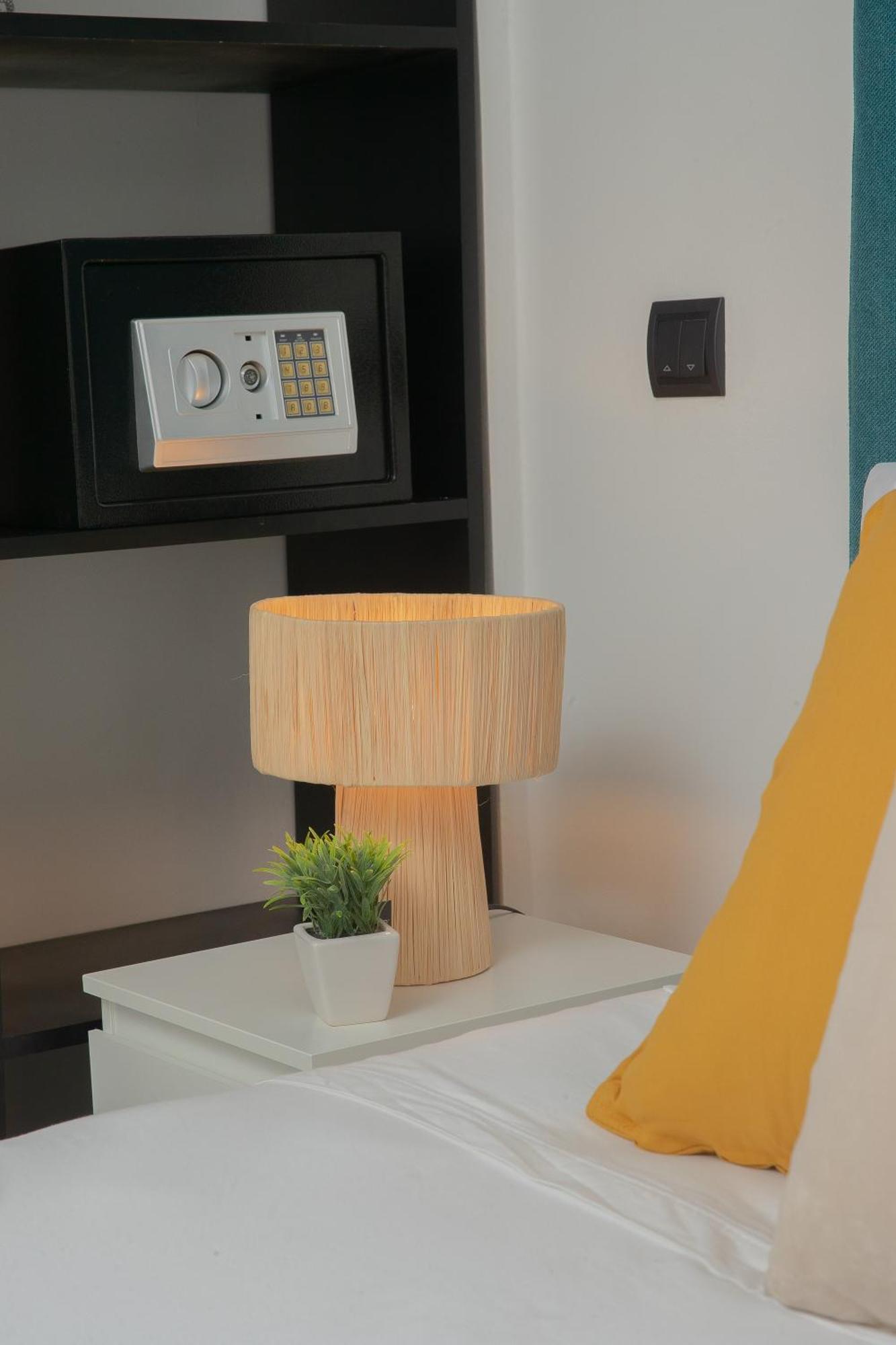 Thecasaedition Gauthier Residency Center Apartment
